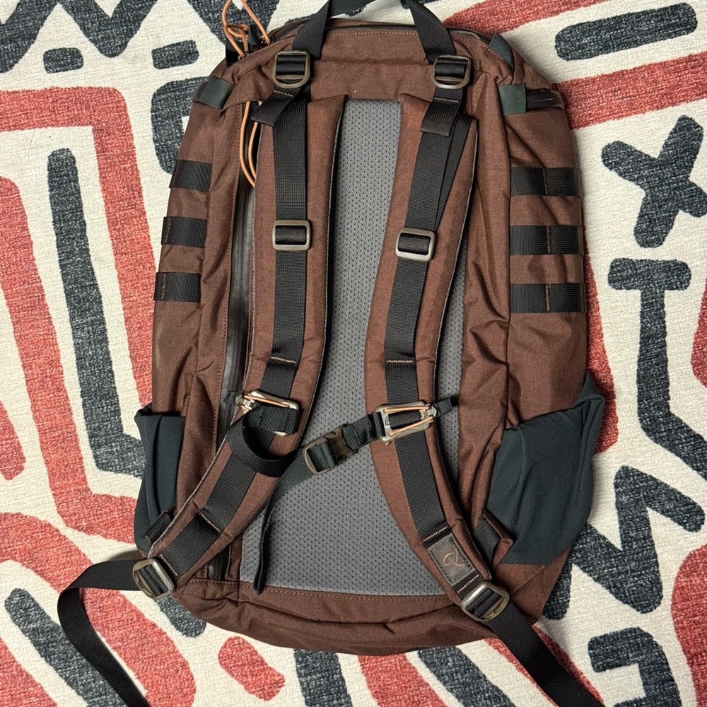 Mystery ranch 2 day EDC - Picture 3 of 6